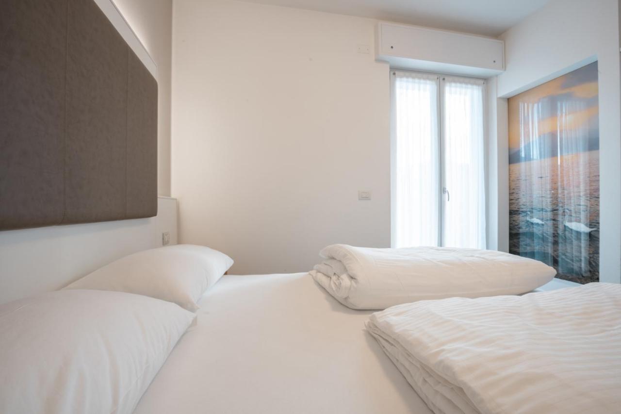 Hotel Rolly Riva del Garda Esterno foto