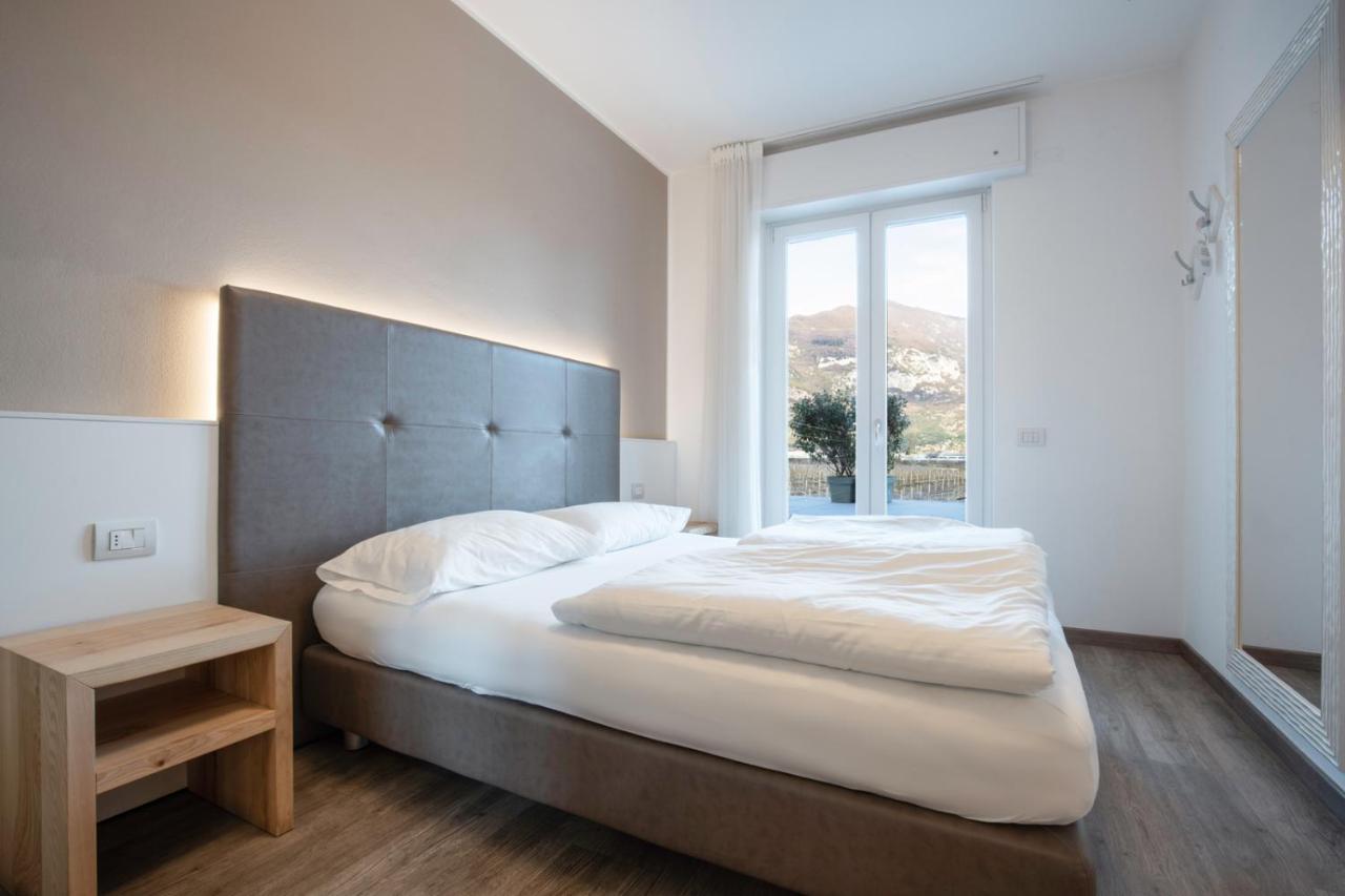 Hotel Rolly Riva del Garda Esterno foto