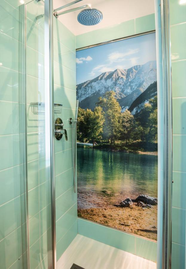 Hotel Rolly Riva del Garda Esterno foto